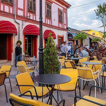 Zobo Hotel Shkodër Dış mekan fotoğraf