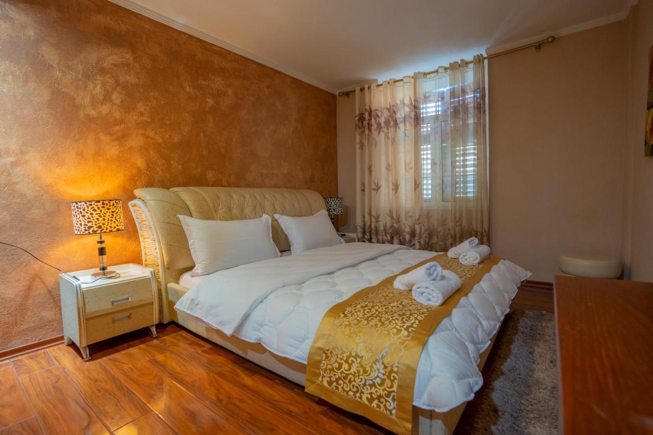 Zobo Hotel Shkodër Dış mekan fotoğraf