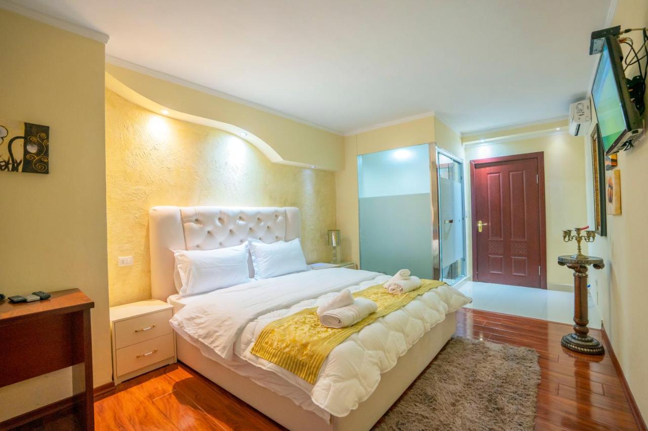 Zobo Hotel Shkodër Dış mekan fotoğraf