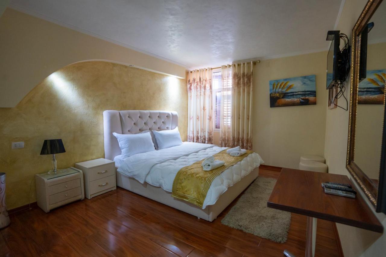 Zobo Hotel Shkodër Dış mekan fotoğraf