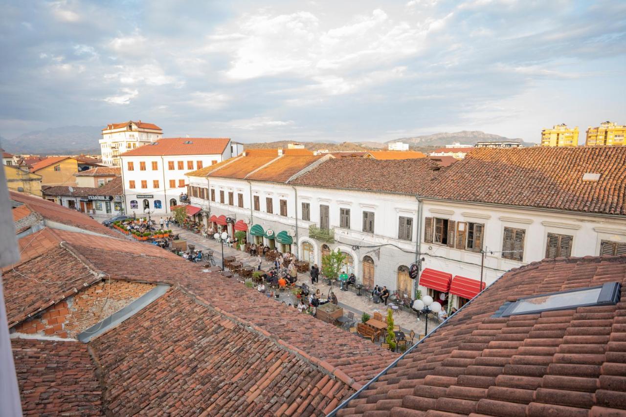 Zobo Hotel Shkodër Dış mekan fotoğraf